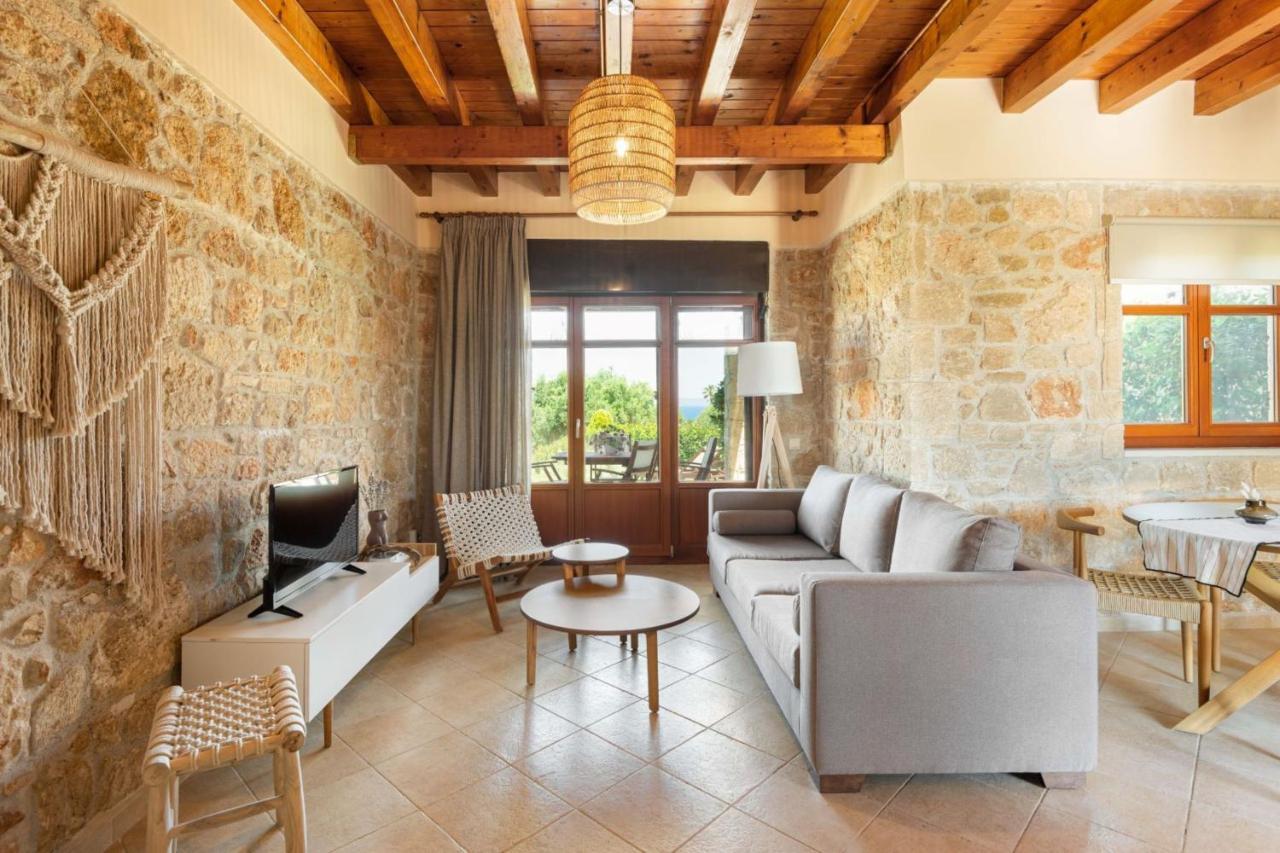Rastoni Retreats #Feelslikehome Afytos Exterior photo